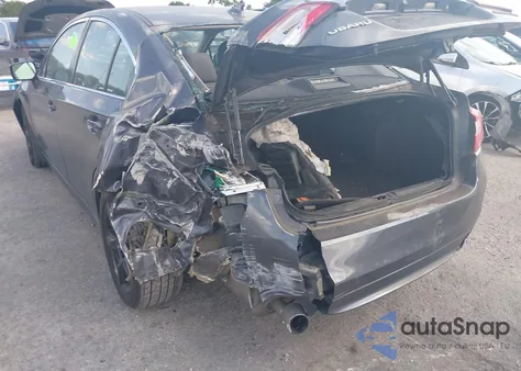 2016 Subaru Legacy 3.6R Limited из США, поврежденный, VIN 4S3BNEN65G3027269